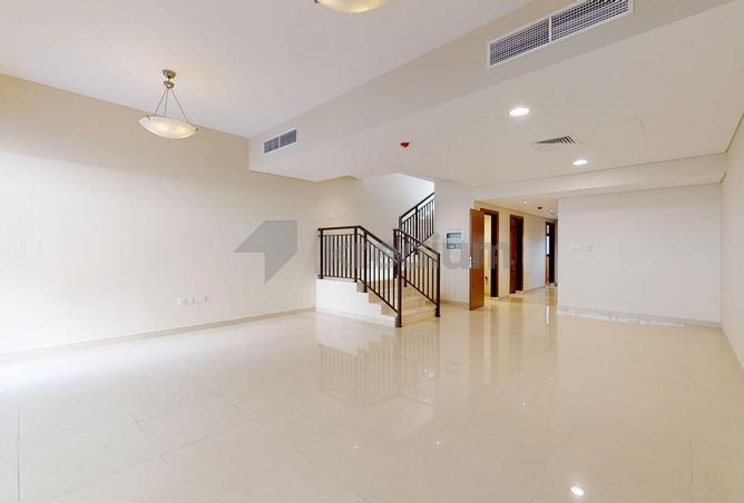 110044945 - Property Image 3
