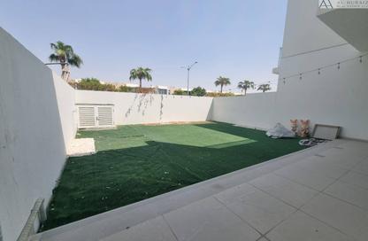 Townhouse - 4 - 4 for rent in Sanctnary - Damac Hills 2 - Dubai
