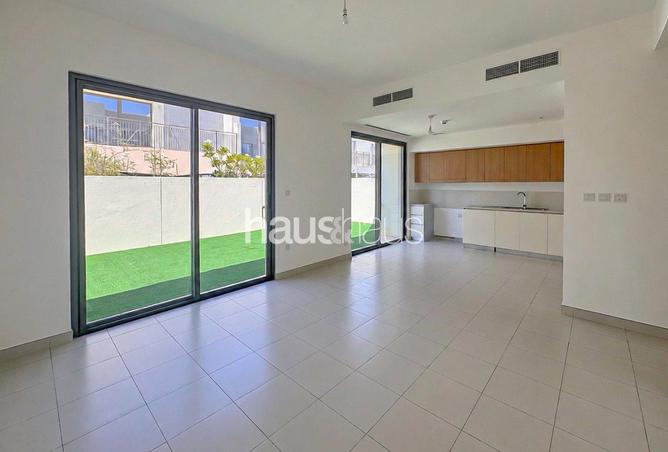 100399786 - Property Image 3