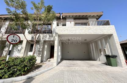 Villa - 3 - 4 for rent in Nalaya Villas - Najmat Abu Dhabi - Al Reem Island - Abu Dhabi Villa - 3 - 4 for rent in Nalaya Villas - Najmat Abu Dhabi - Al Reem Island - Abu Dhabi
