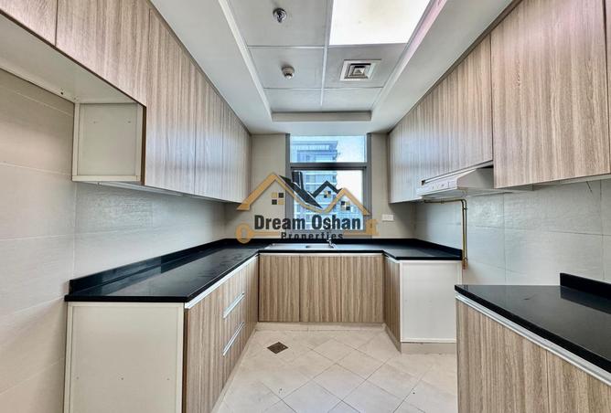 128855126 - Property Image 3