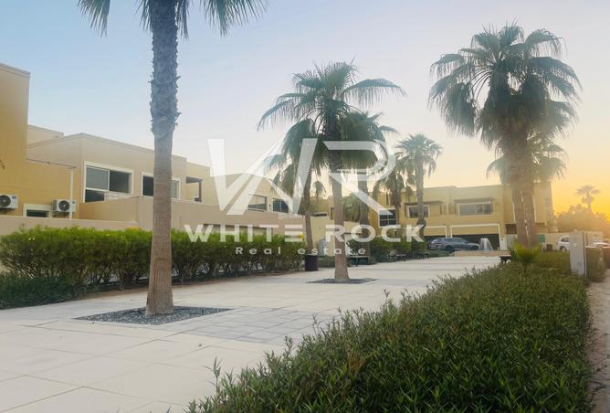 74230454 - Property Main Image