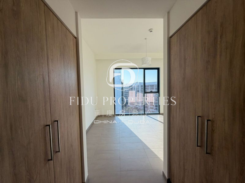 High Floor | Community View | Ready To Move