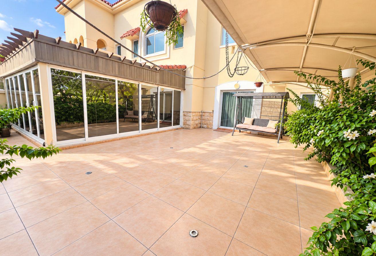 4BR Villa | Prime Location | Green Community photo 16