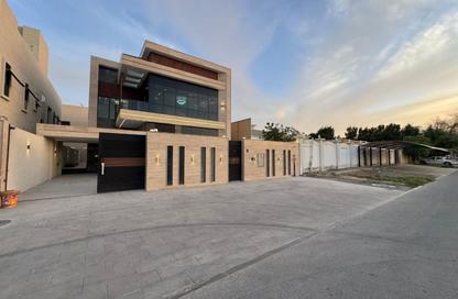 Villa - 5 - 7 for sale in Al Rawda - Ajman