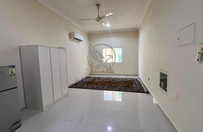 Apartment - Studio - 1 for rent in Al Mowaihat 1 - Al Mowaihat - Ajman Apartment - Studio - 1 for rent in Al Mowaihat 1 - Al Mowaihat - Ajman
