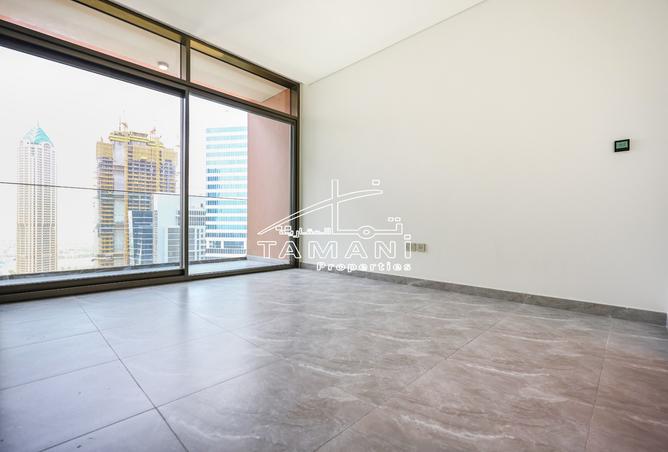 Brand new Canal View High floor photo 3