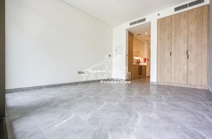 Apartment - Studio - 1 for rent in Peninsula Two - Peninsula - Business Bay - Dubai