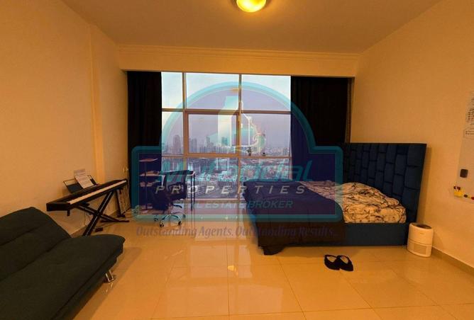 73858902 - Property Image 2