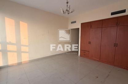 Apartment - 2 - 3 for sale in Ameer Bu Khamseen Tower - Al Majaz 3 - Al Majaz - Sharjah
