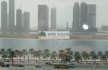 Apartment - 3 Bedrooms - 4 Bathrooms for rent in Al Khan Lagoon Tower - Al Khan Lagoon - Al Khan - Sharjah