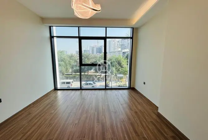 155584387 - Property Image 3