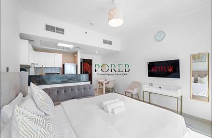Apartment - Studio - 1 Bathroom for rent in Burj Al Nujoom - Downtown Dubai - Dubai