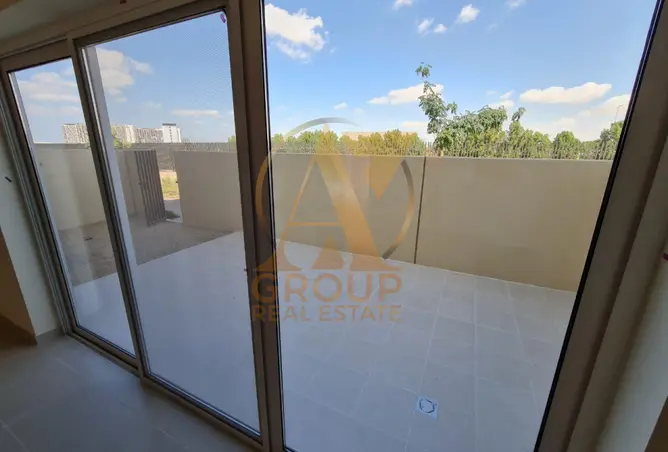 98690783 - Property Image 3
