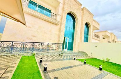 Villa - 5 Bedrooms - 7 Bathrooms for sale in Al Tay East - Al Suyoh - Sharjah