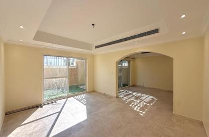 Villa - 4 Bedrooms - 5 Bathrooms for rent in Mirdif Villas - Mirdif - Dubai