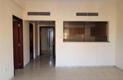 Apartment - 1 Bedroom - 2 Bathrooms for rent in Building S10 - Spain Cluster - International City - Dubai