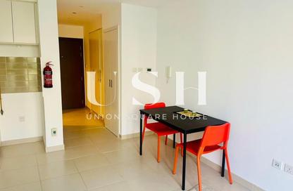 Apartment - Studio - 1 for rent in Hayat Boulevard 1B - Hayat Boulevard 1 - Hayat Boulevard - Town Square - Dubai Apartment - Studio - 1 for rent in Hayat Boulevard 1B - Hayat Boulevard 1 - Hayat Boulevard - Town Square - Dubai