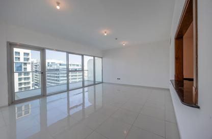 Apartment - 2 - 4 for rent in C2 Al Raha Tower - Al Dana - Al Raha Beach - Abu Dhabi