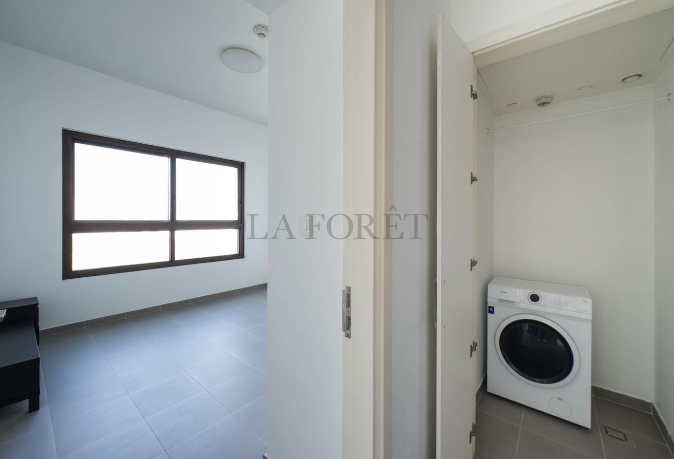 Stunning 1BR | Golf Views Emaar South | 62K photo 12