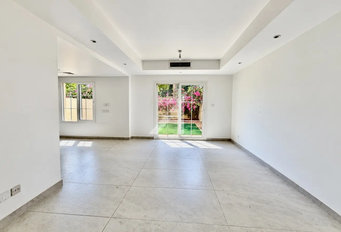 155528679 - Property Main Image