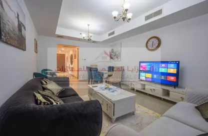 Apartment - 1 Bedroom - 2 Bathrooms for rent in Beach Tower 2 - Al Khan Lagoon - Al Khan - Sharjah