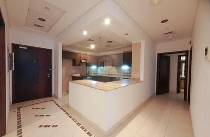 Apartment - 2 Bedrooms - 3 Bathrooms for rent in Latifa Tower - Sheikh Zayed Road - Dubai