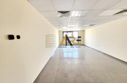 Shop - Studio - 1 Bathroom for rent in Al Rahmaniya 1 - Al Rahmaniya - Sharjah