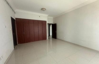 Apartment - 3 Bedrooms - 5 Bathrooms for rent in Al Marzouqi Tower C - Al Marzouqi Towers - Al Qasimia - Sharjah