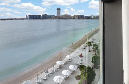 Apartment - 2 - 2 for sale in Beach Vista Podium - Beach Vista - Emaar Beachfront - Dubai Harbour - Dubai