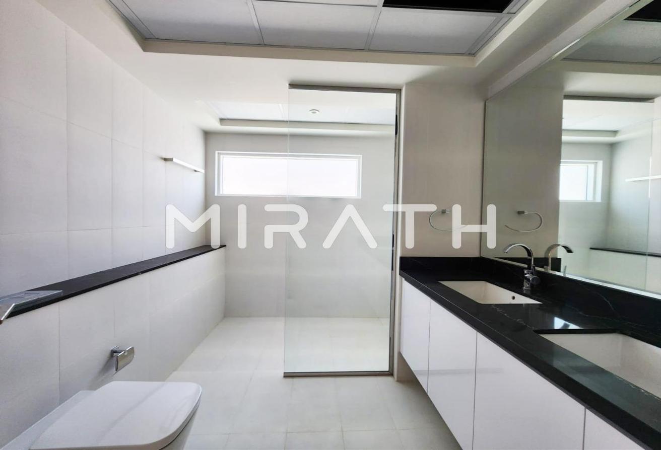 Renovated | Shared Pool | Tennis court photo 11
