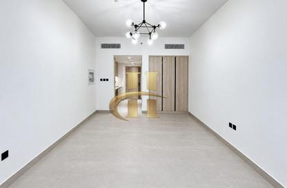 Apartment - Studio - 1 for rent in Oxford Terraces - District 11 - Jumeirah Village Circle - Dubai