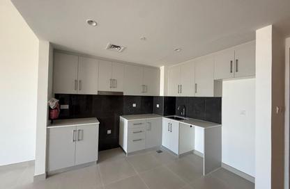 Apartment - 2 Bedrooms - 3 Bathrooms for rent in Jawaher Residences - Maryam Island - Al Khan - Sharjah