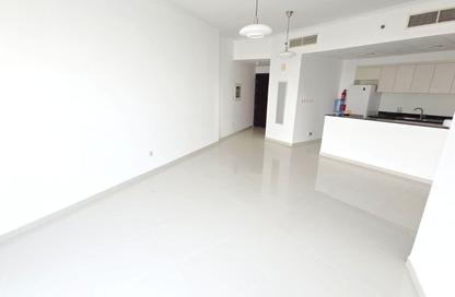 Apartment - 1 - 2 for rent in Carson B - Carson - Damac Hills - Dubai