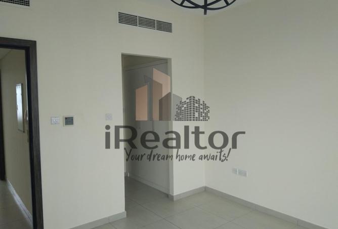 65582237 - Property Image 3