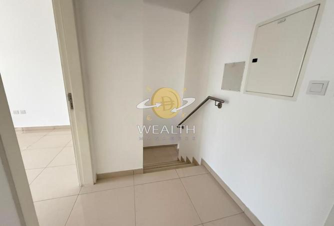 111855625 - Property Image 2