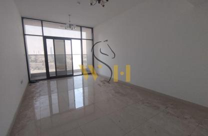 Apartment - 2 Bedrooms - 3 Bathrooms for rent in Al Rumailah building - Al Rumailah 2 - Al Rumaila - Ajman