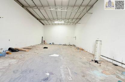 Warehouse - Studio - 1 Bathroom for rent in Umm Dir - Umm Al Quwain
