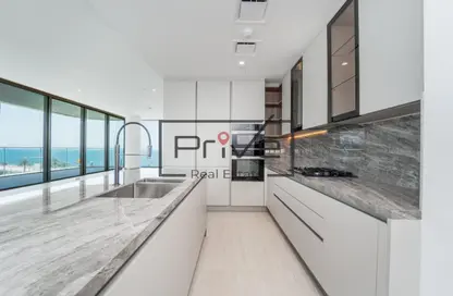 Apartment - 3 Bedrooms - 4 Bathrooms for sale in Serenia Living Tower 2 - Serenia Living - Palm Jumeirah - Dubai