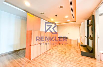 Office Space - Studio - 1 Bathroom for rent in One Lake Plaza - JLT Cluster T - Jumeirah Lake Towers - Dubai