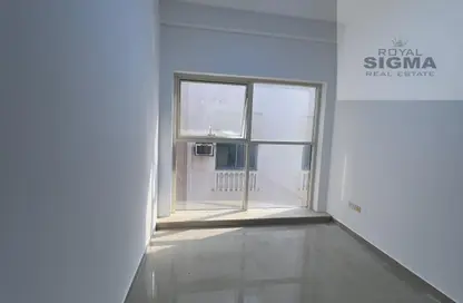 Apartment - 1 Bathroom for rent in Al Souk Al Kabeer - Bur Dubai - Dubai