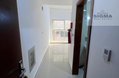 Apartment - Studio - 1 for rent in Al Souk Al Kabeer - Bur Dubai - Dubai