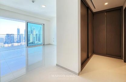 Apartment - 2 - 3 for sale in Grand Bleu Tower 1 - Emaar Beachfront - Dubai Harbour - Dubai