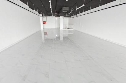 Show Room - Studio - 2 Bathrooms for rent in Umm Suqeim Road - Umm Suqeim - Dubai