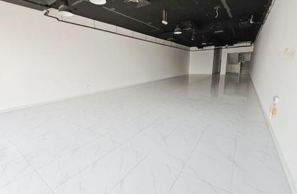 Show Room - Studio - 2 Bathrooms for rent in Umm Suqeim Road - Umm Suqeim - Dubai