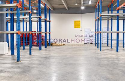 Warehouse - Studio for rent in Dubai Investment Park 1 (DIP 1) - Dubai Investment Park (DIP) - Dubai