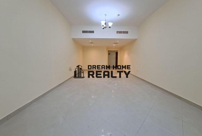 72332205 - Property Image 2