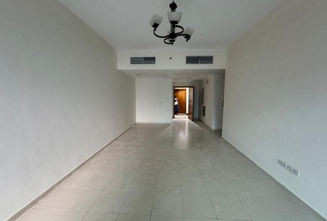 92726005 - Property Image 3