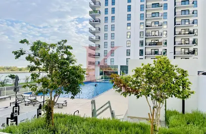 Apartment - 1 Bedroom - 1 Bathroom for rent in Waters Edge - Yas Island - Abu Dhabi