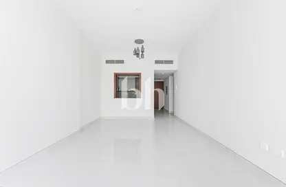 Apartment - 2 Bedrooms - 3 Bathrooms for rent in Future Tower - Business Bay - Dubai